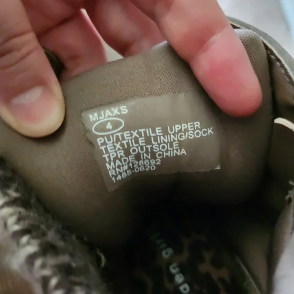 Madden Girl Boots - Picture 7 of 7